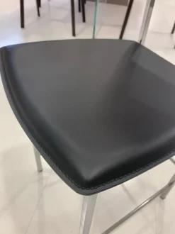 Sedia modello Alessio a marchio Cattelan italia scontata del 62%