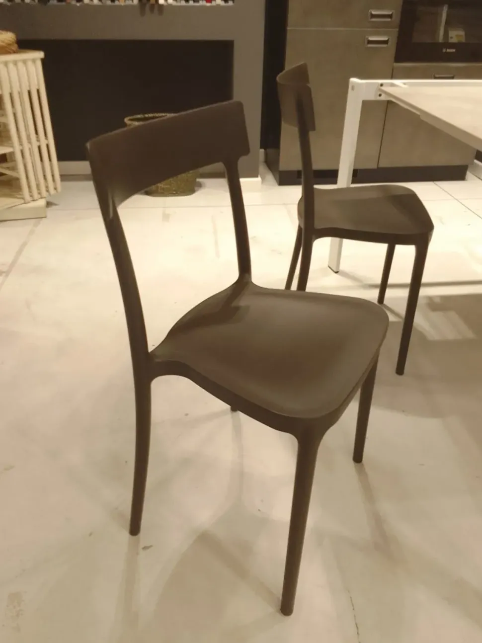 Sedia modello Argo di Connubia: scopri il prezzo