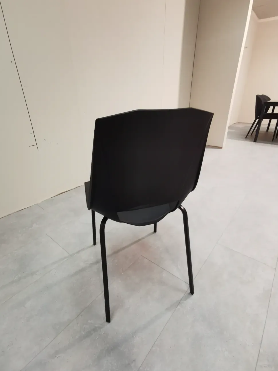 Sedia modello Eva a marchio Point house scontata del 28%