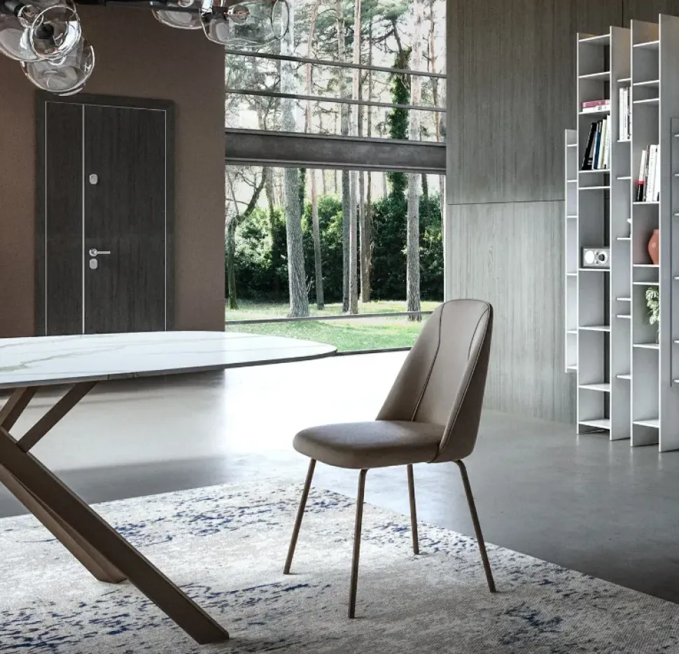 Sedia modello Jois di Easyline: richiedi il prezzo