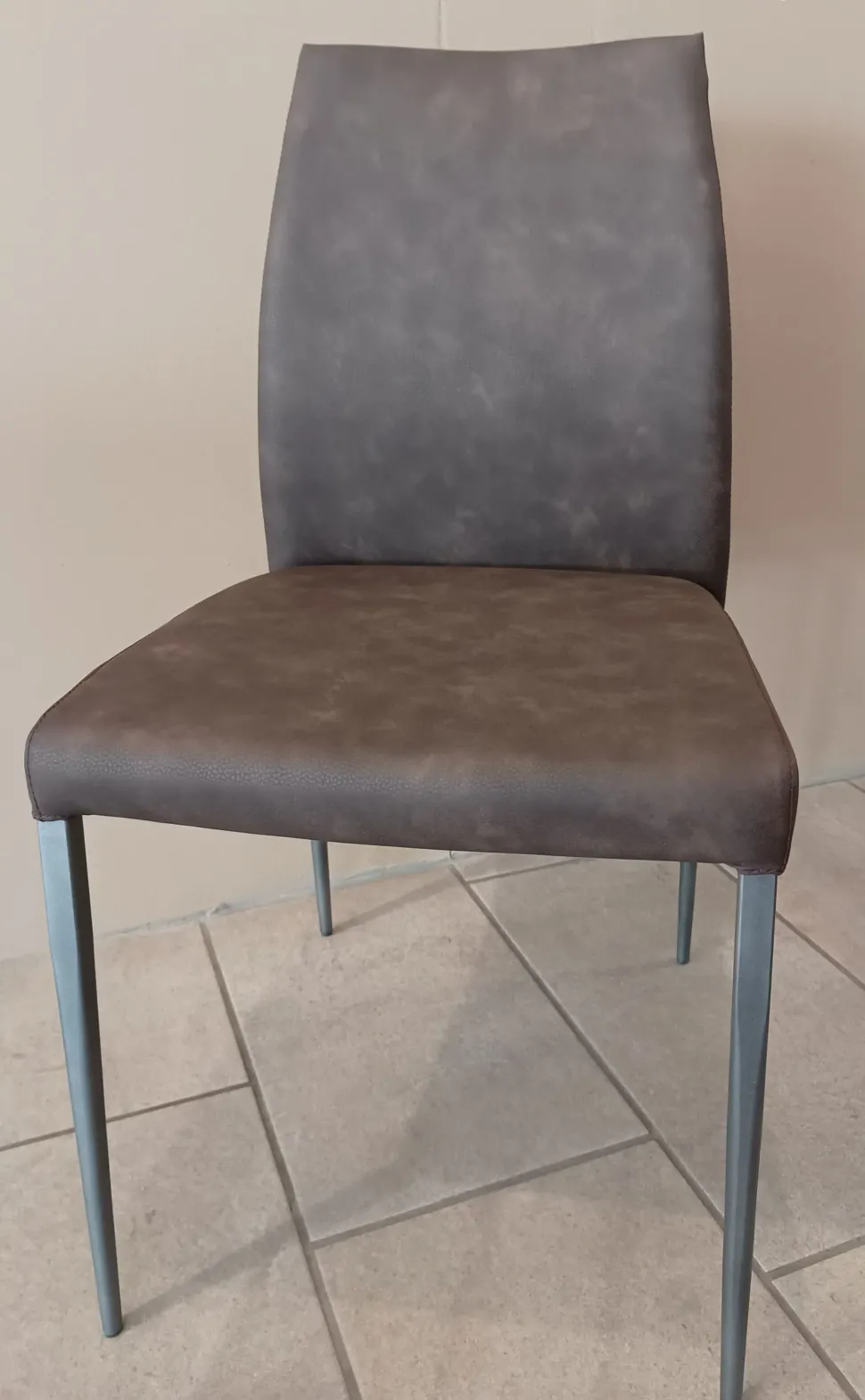 Sedia modello Nexus da soggiorno di Ozzio -20%