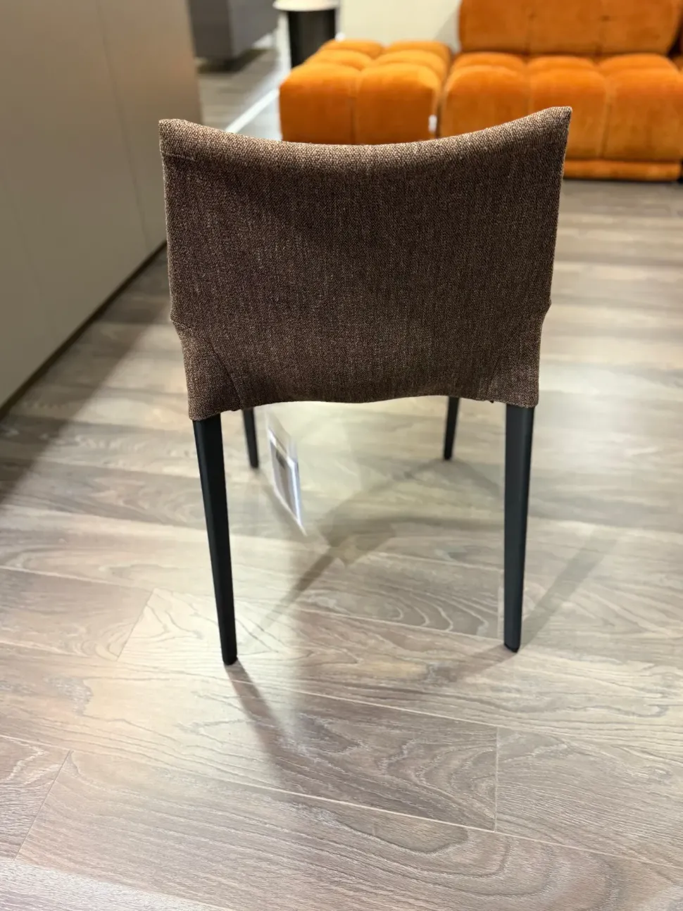 Sedia modello Outline da soggiorno di Molteni & c -30%