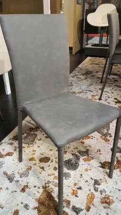 Sedia modello Premiere nabuk  da soggiorno di Ozzio -69%