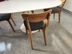 Sedia modello V922 di Artigianale a prezzo riservato