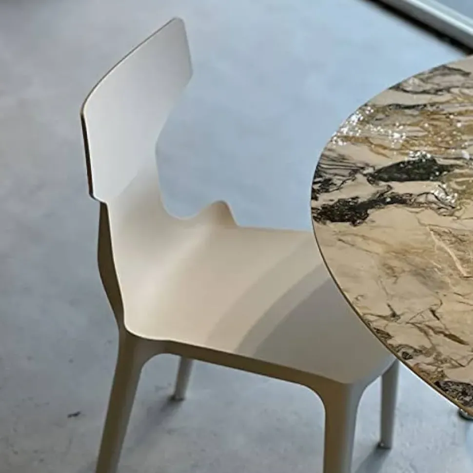 Sedia Re-chair di Kartell: contatta il venditore per scoprire il prezzo