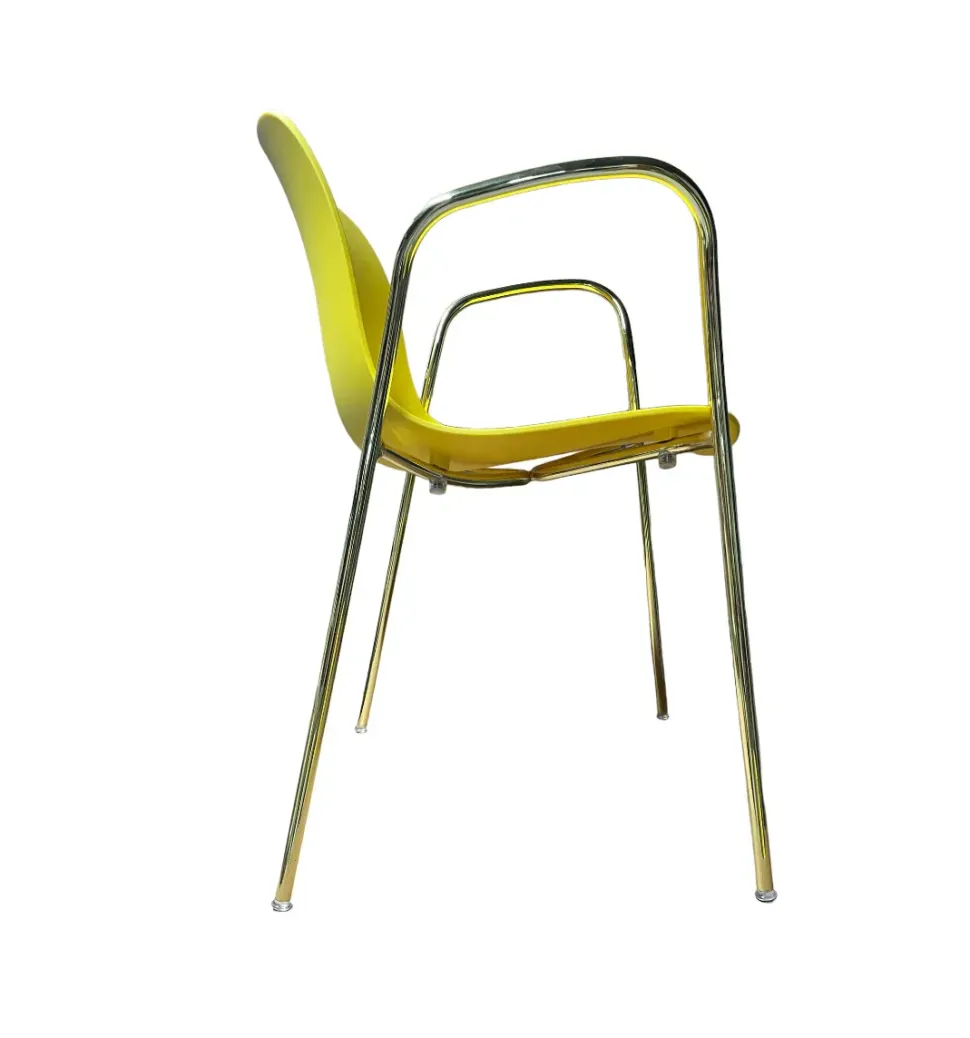 Sedia Sedia troy gialla struttura oro magis Magis a prezzo scontato