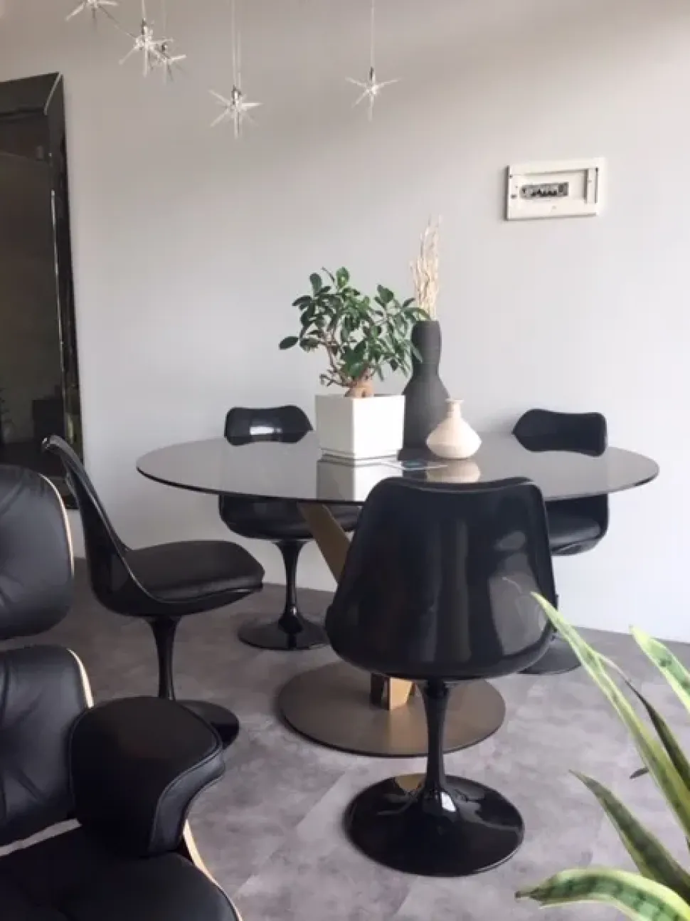 Sedia senza braccioli Art.6129 tulip Esprit nouveau a prezzo ribassato