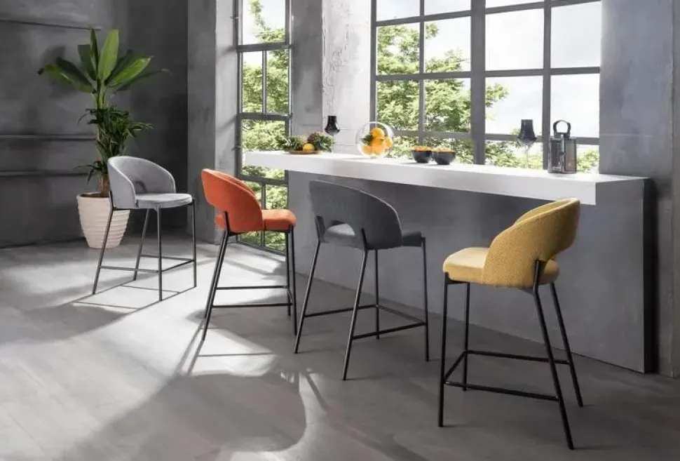 Sedia senza braccioli Greta di Stones a prezzo Outlet