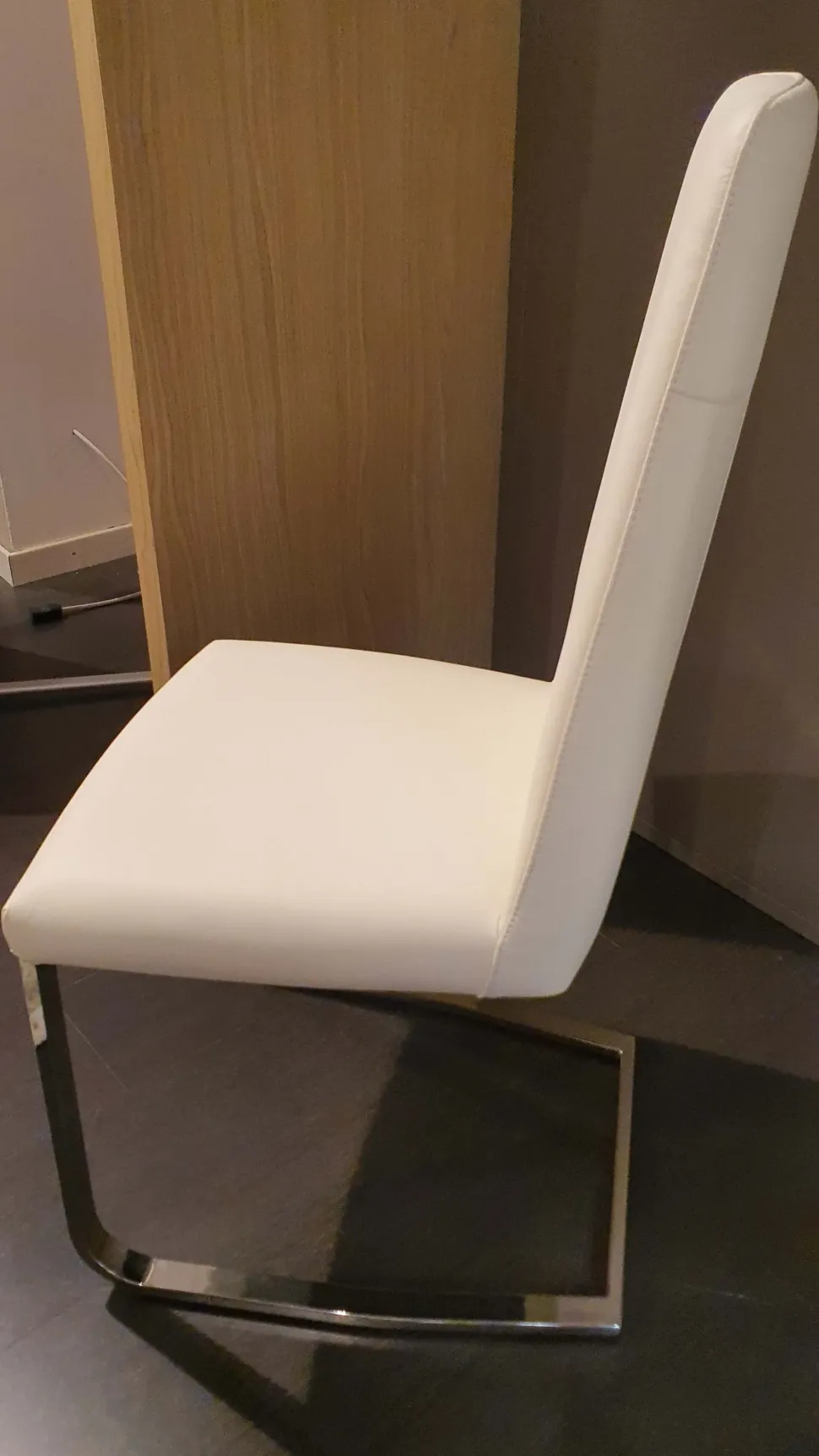 Sedia senza braccioli Jazz di Ozzio a prezzo Outlet