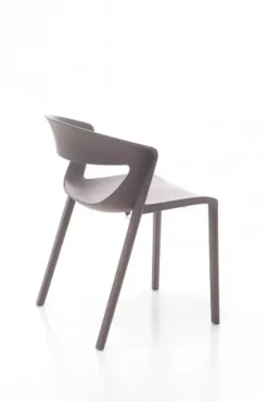 Sedia senza braccioli modello Kicca one a prezzo riservato