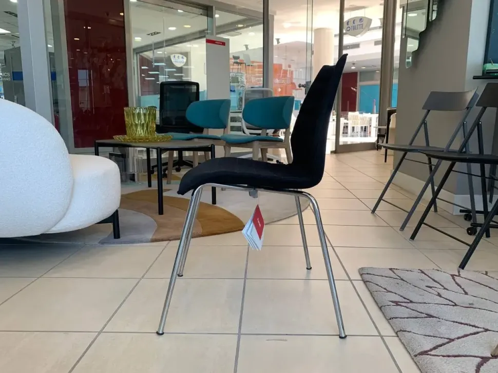 Sedia senza braccioli modello Maui soft a prezzo riservato