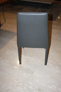 Sedia senza braccioli Nuvola alta di Reflex angelo a prezzo Outlet