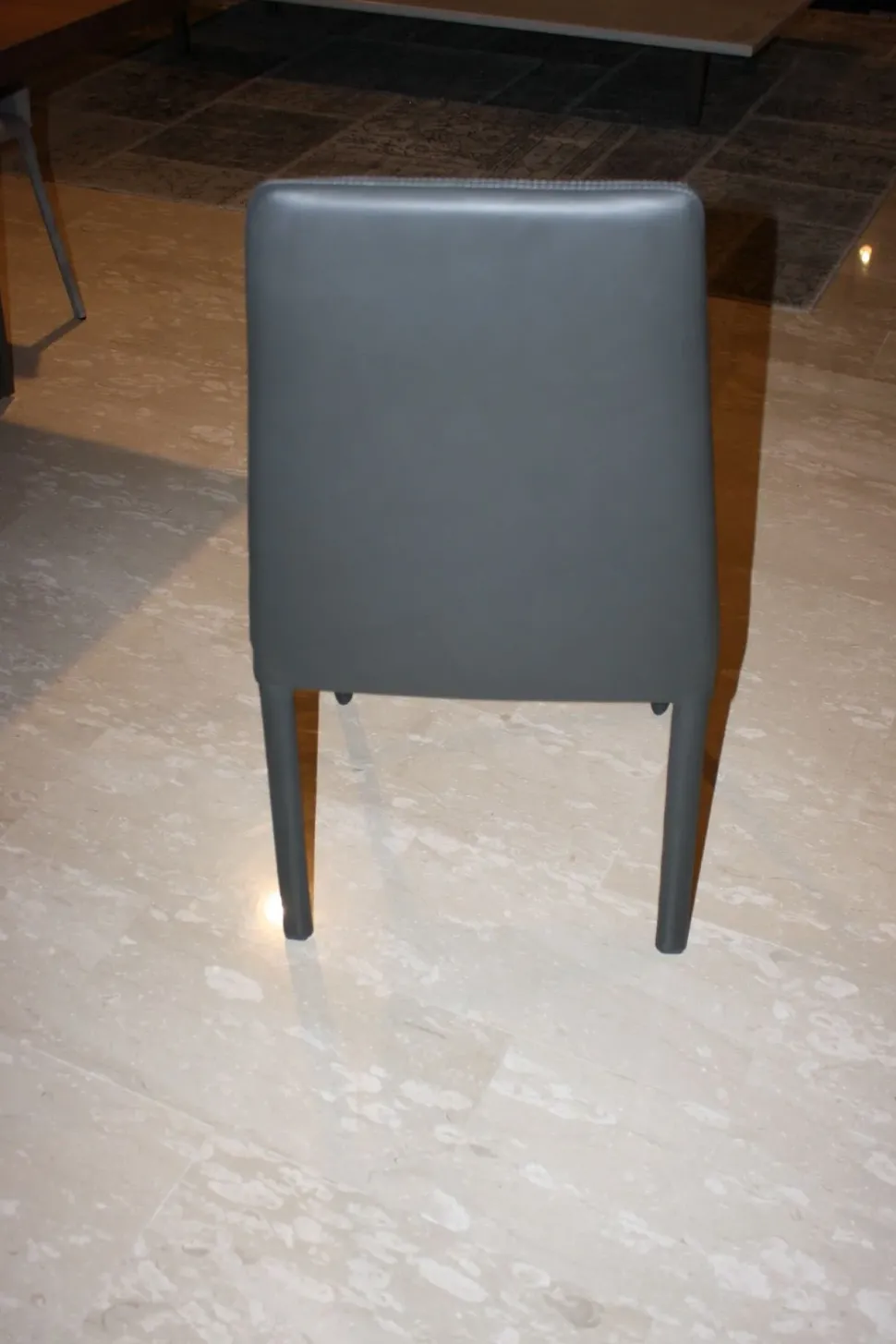 Sedia senza braccioli Nuvola alta di Reflex angelo a prezzo Outlet