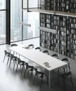 Sedia Set 4 sedie kicca da cucina realizzata in plastica scontata del 35%