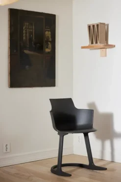 Sedia Social tilt per ufficio realizzata in laccata scontata del 30%