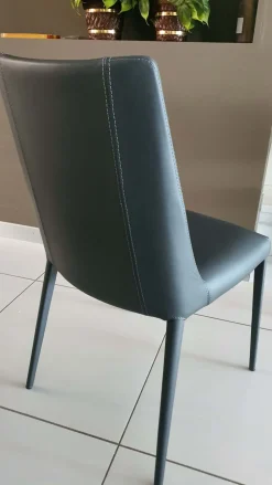 Sedia Sofia grafite da soggiorno realizzata in pelle scontata del 84%