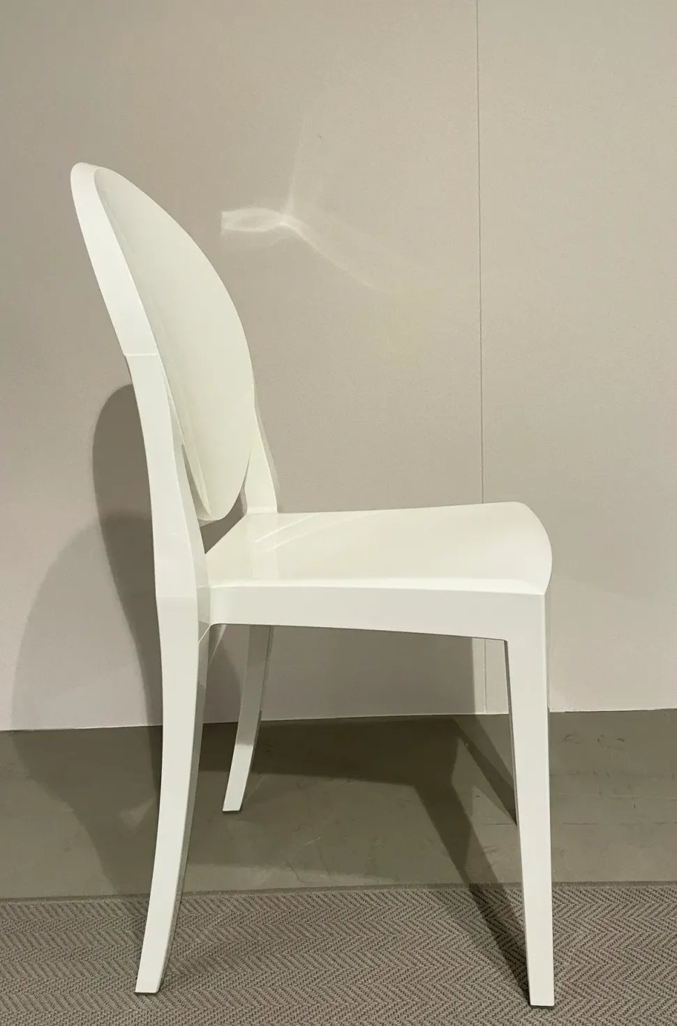 Sedia Victoria ghost Kartell a prezzo scontato