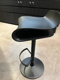 Sgabello con base centrale Sgabello kristalia bcn Kristalia a prezzi outlet