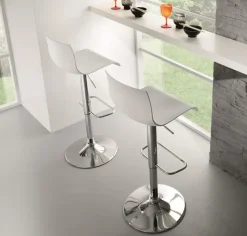 Sgabello regolabile in altezza Sg403 elios Friulsedie a prezzo ribassato