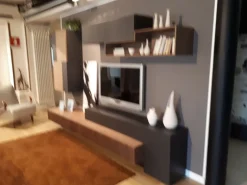 Soggiorno completo Soggiorno mobilegam in legno  noce cannettato di Mobilgam in stile design con forte sconto