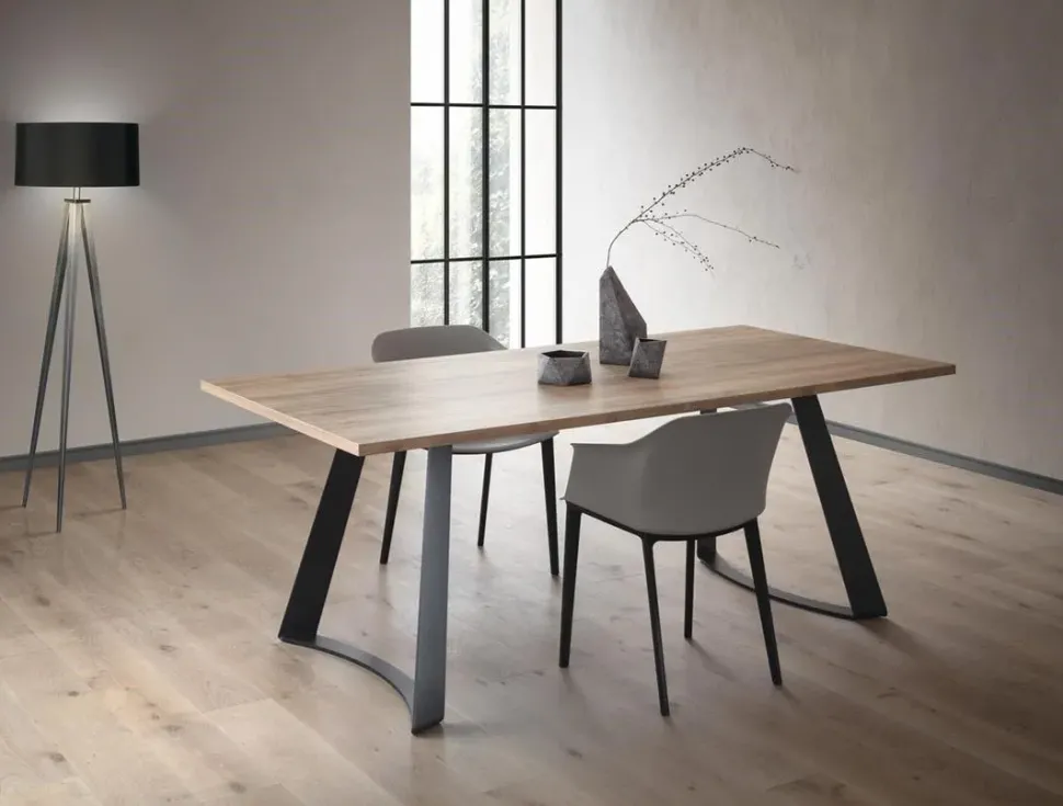 Tavolo Bruno * La primavera a prezzo scontato