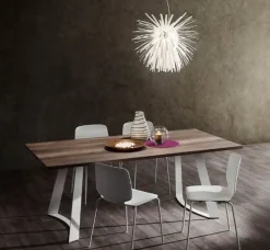 Tavolo Bruno * La primavera a prezzo scontato