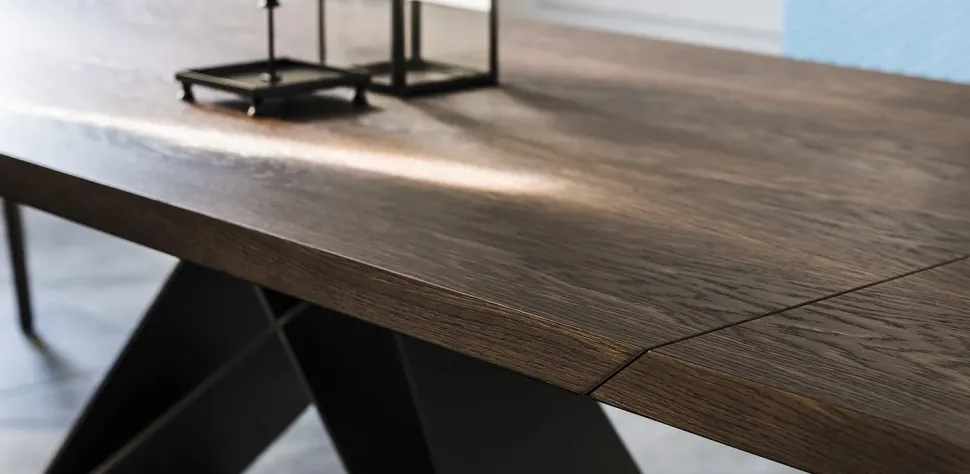 Tavolo Cattelan Italia in legno rettangolare. Prezzo Outlet!