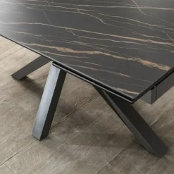 Tavolo Ceramic 1 di Artigianale scontato del 39%