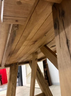 Tavolo con piano in legno rettangolare di Devina nais a PREZZO OUTLET