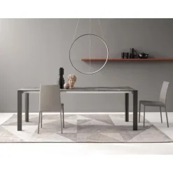 Tavolo con piano in marmo rettangolare di Artigianale a PREZZO OUTLET