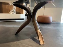 Tavolo con piano in vetro ellittico di Colico a PREZZO OUTLET