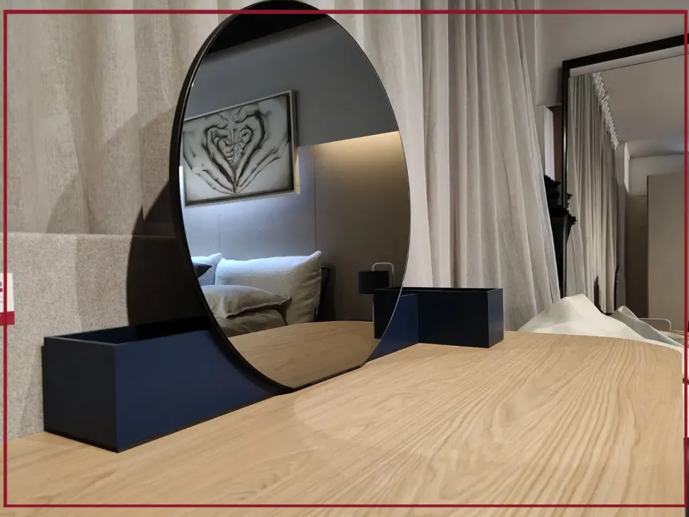 Tavolo consolle modello Ninfea con specchio Novamobili a prezzo scontato