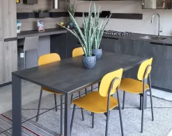 Tavolo Diamante Point house in laminato Allungabile scontato 35%