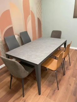 Tavolo Dom Ingenia in OFFERTA OUTLET