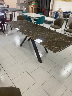 Tavolo Gress porcellanato allungabile Md work in metallo Allungabile