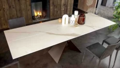 Tavolo in laminato rettangolare Sintesi Altacom a prezzo ribassato