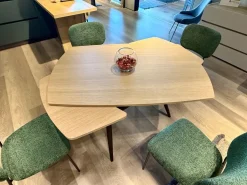 Tavolo in laminato sagomato Elica Sedit a prezzo scontato