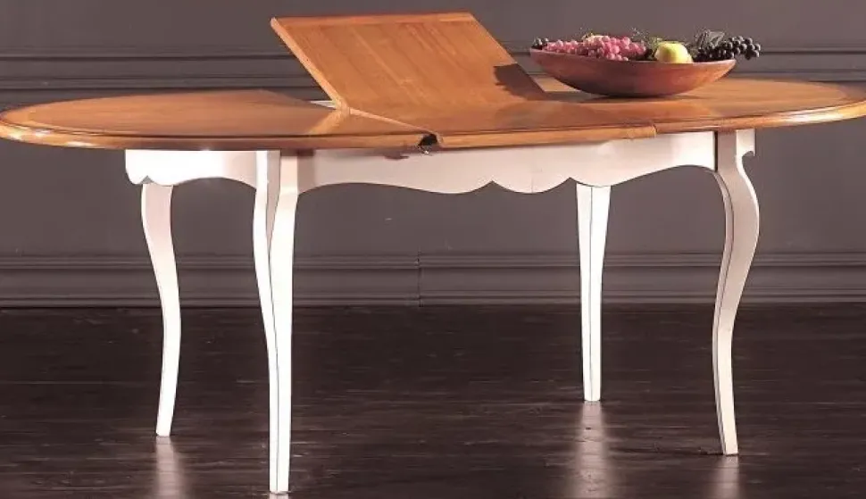 Tavolo in legno ovale English ovale Lion's a prezzo scontato