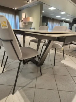 Tavolo in offerta outlet modello Priamo di Target point