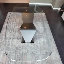 Tavolo in vetro sagomato Gem Ozzio in offerta outlet