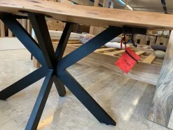 Tavolo  industrial Outlet etnico a prezzo ribassato