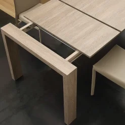 Tavolo Laseggiola modello Moderno