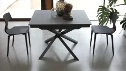 Tavolo quadrato Tokyo 108 di Altacom a prezzo riservato