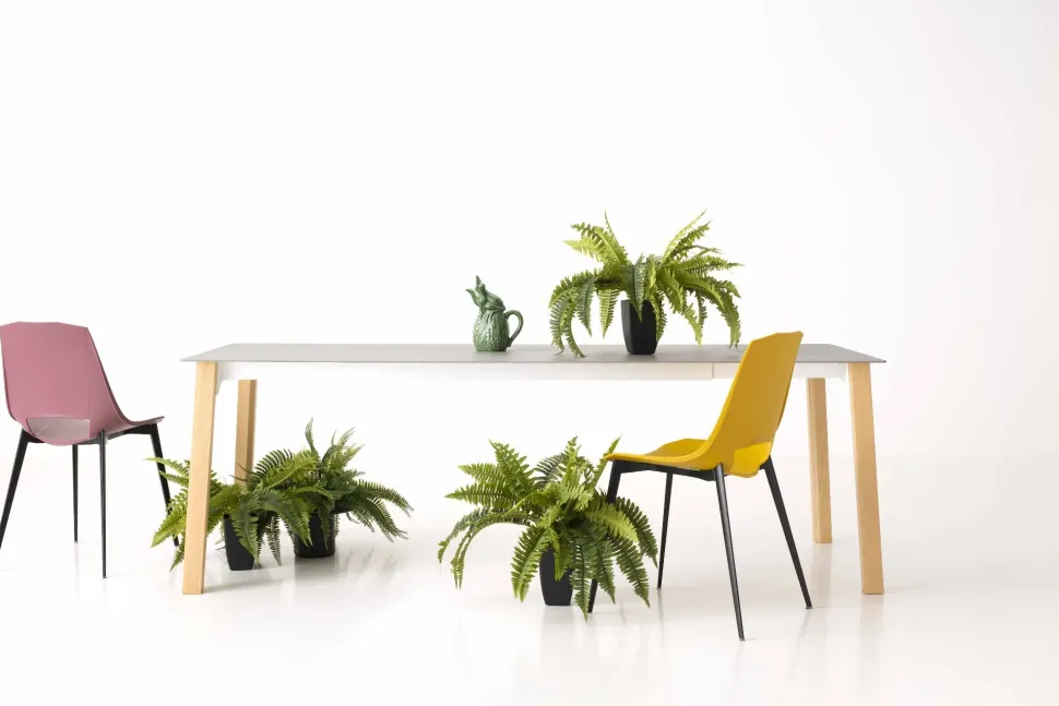 Tavolo Quadro Point house in laminato Allungabile scontato 20%