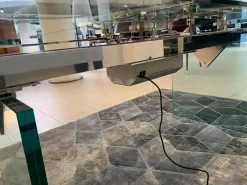 Tavolo Quasar di Naos: scopri il prezzo riservato