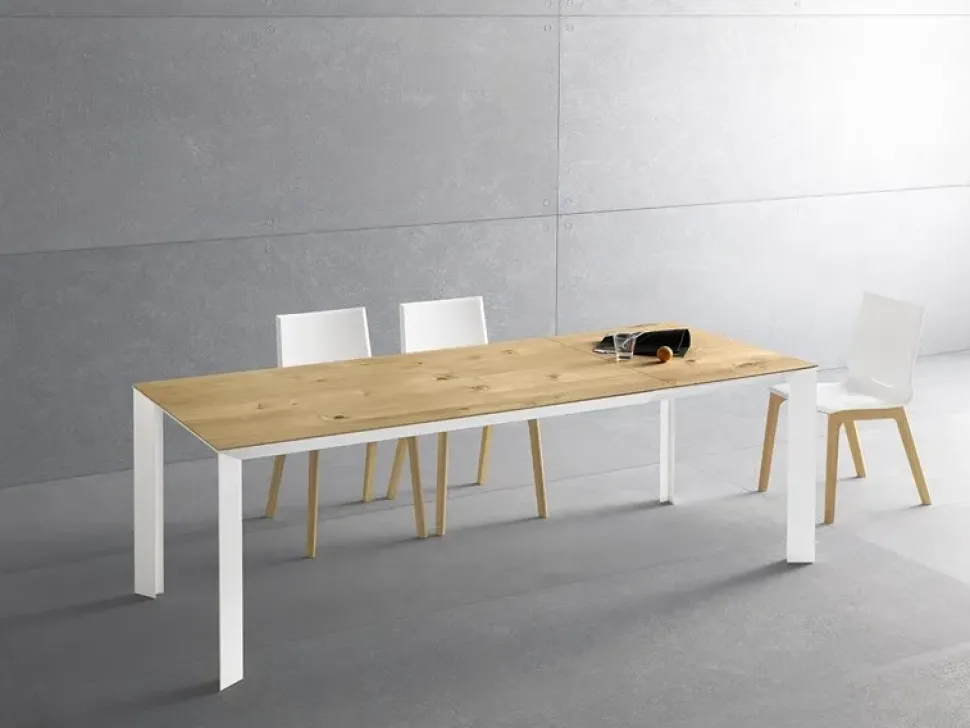 Tavolo rettangolare a quattro gambe Diamante Point house scontato