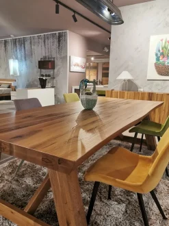 Tavolo rettangolare in legno Master di Devina nais in Offerta Outlet  approfittane ora!