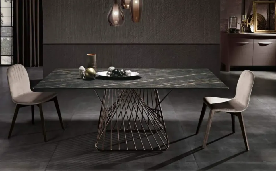 Tavolo rettangolare in metallo Filo di Maxhome in Offerta Outlet