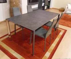 Tavolo rettangolare Pedro Drive di Cattelan Italia in Offerta Outlet. Progettato da un interno.