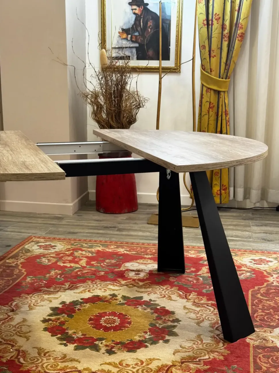 Tavolo rotondo Saturnino La seggiola scontato del 40%